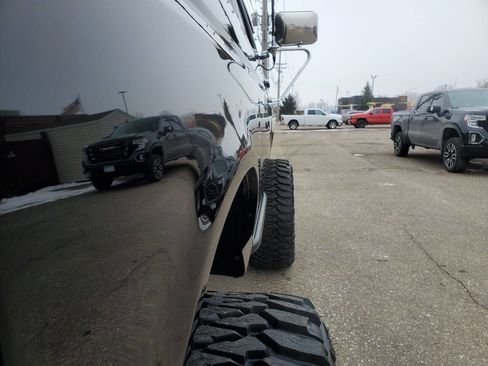 Used 1989 Ford Bronco image 16