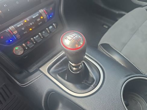 Used 2020 Ford Mustang Shelby GT350 w/ Technology Package image 26