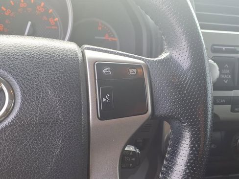 Used 2011 Toyota 4Runner SR5 image 13