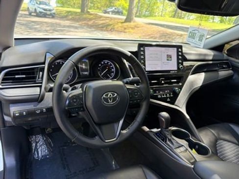 Used 2022 Toyota Camry SE w/ TRD Appearance Package (TMS) FWD image 22