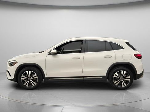 Used 2025 Mercedes-Benz GLA 250 image 3