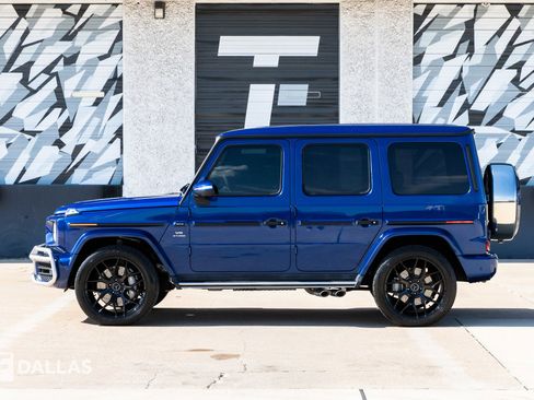 Used 2022 Mercedes-Benz G 63 AMG 4MATIC w/ G Manufaktur Interior Package image 7