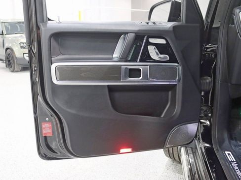 Used 2021 Mercedes-Benz G 550 image 32