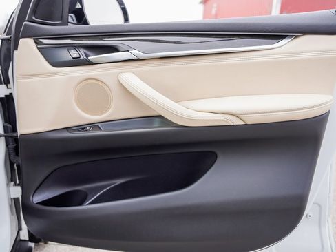 Used 2018 BMW X5 xDrive35d image 38