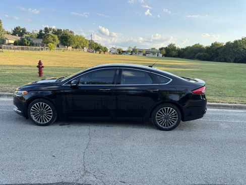 Used 2017 Ford Fusion Titanium image 1