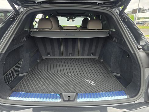Used 2025 Audi Q5 Premium Plus AWD/4WD image 10