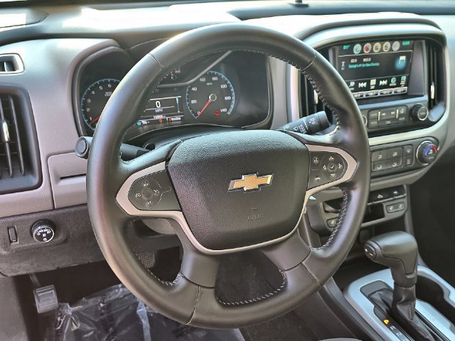Used 2016 Chevrolet Colorado LT w/ Luxury Package, Chrome RWD image 16
