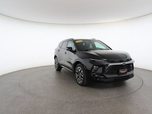 Used 2025 Chevrolet Blazer RS image 28