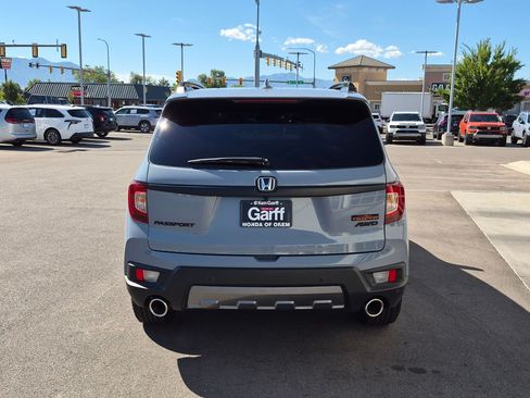 Used 2023 Honda Passport TrailSport image 7