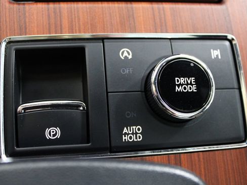 Used 2024 Lincoln Navigator L Reserve AWD/4WD image 53