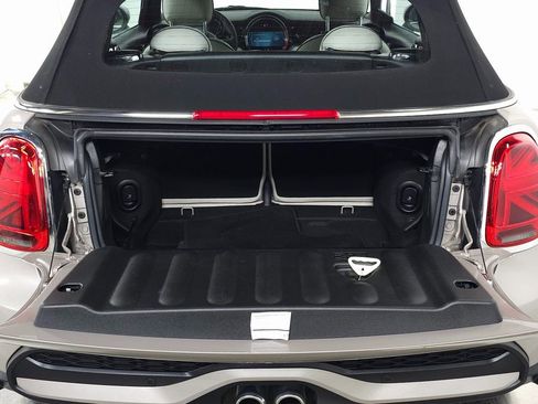 Used 2023 MINI Cooper S w/ Signature Upholstery Package image 8