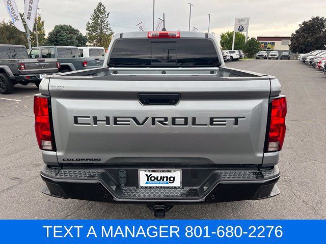 Used 2024 Chevrolet Colorado Trail Boss w/ Technology Package AWD/4WD image 4