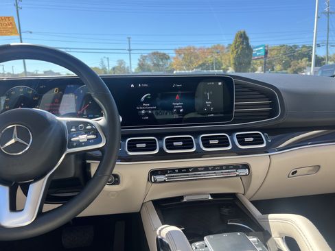Certified 2022 Mercedes-Benz GLS 450 450 image 31