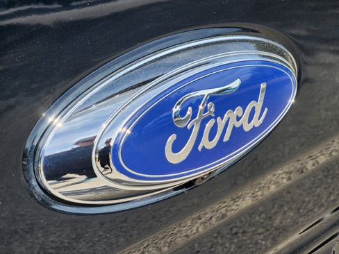 Used 2023 Ford Ranger XLT w/ Equipment Group 302A High image 10