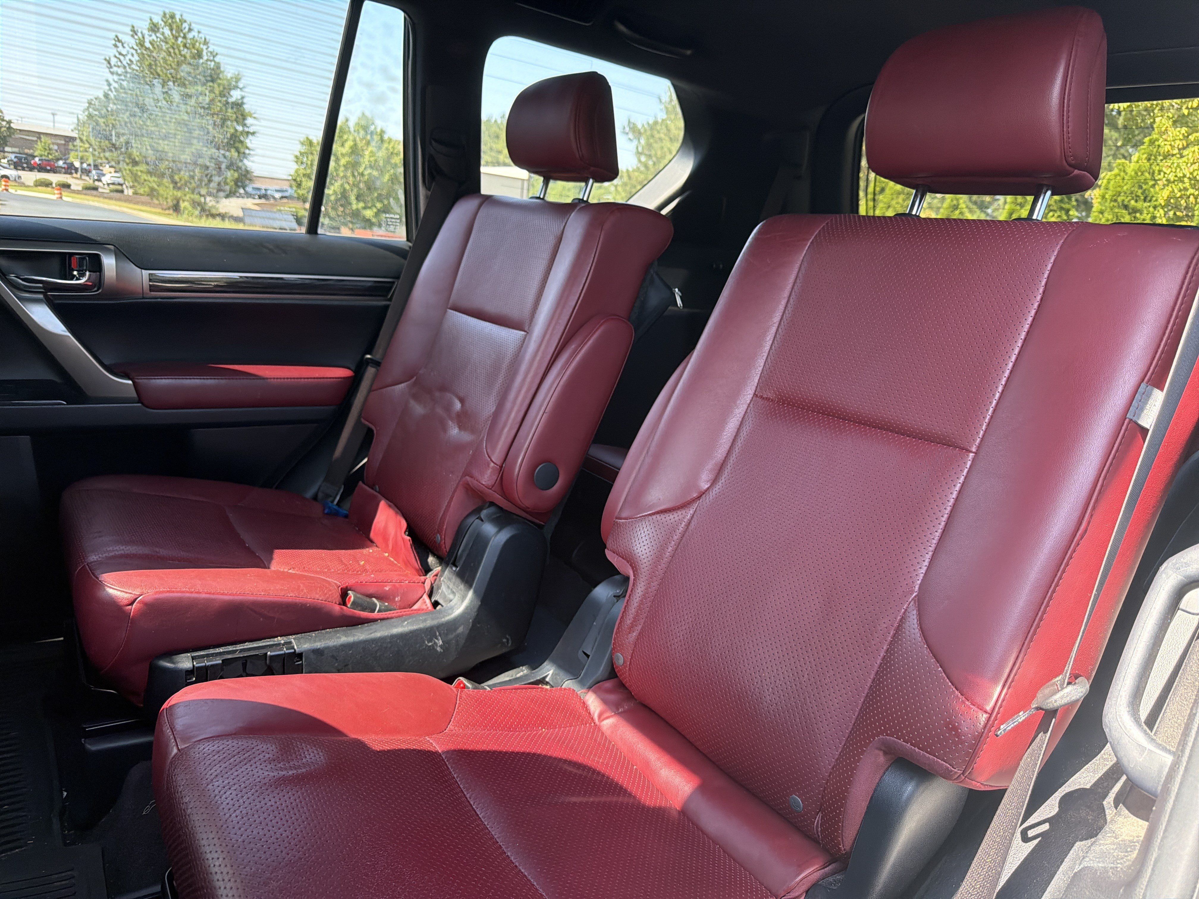 Used 2020 Lexus GX 460 Luxury w/ Luxury Sport Package AWD/4WD image 9