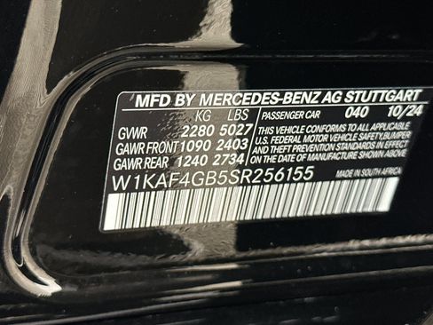 Used 2025 Mercedes-Benz C 300 Sedan image 28