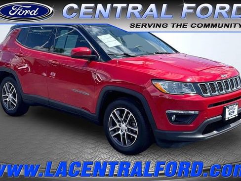 Used 2018 Jeep Compass Latitude w/ Popular Equipment Group FWD image 1