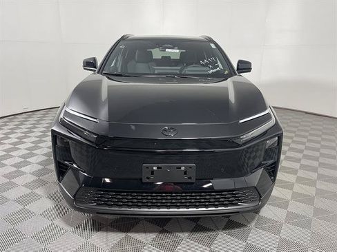 New 2026 Toyota C-HR AWD/4WD image 2