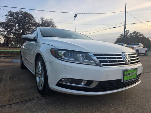Used 2014 Volkswagen CC Sport image 4