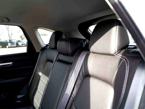 New 2025 MAZDA CX-5 AWD 2.5 S w/ Preferred Package image 18