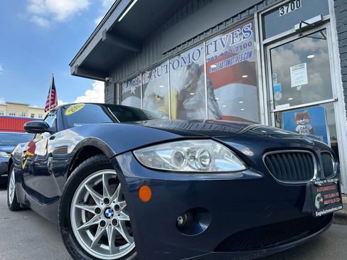 Used 2005 BMW Z4 2.5i image 1