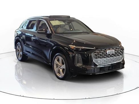 New 2025 Audi Q5 Premium Plus AWD/4WD image 1