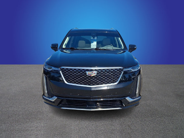 Used 2021 Cadillac XT6 Premium Luxury FWD image 2