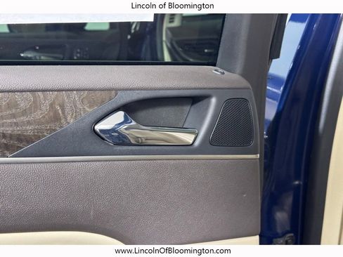 Used 2019 Lincoln MKC Reserve image 53