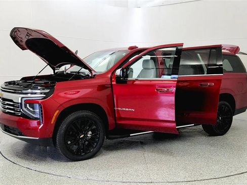 New 2026 Chevrolet Suburban Premier AWD/4WD image 10