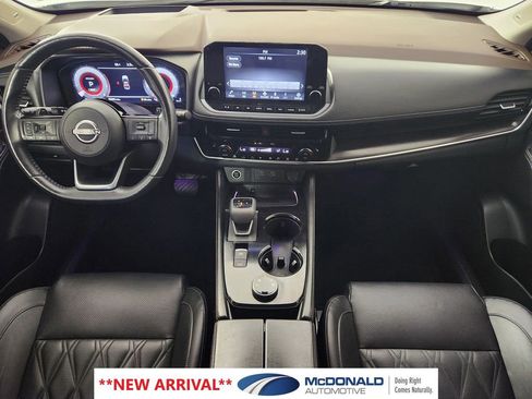 Used 2023 Nissan Rogue Platinum w/ Platinum Premium Package AWD/4WD image 17