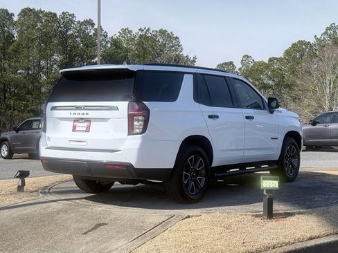 Used 2022 Chevrolet Tahoe Z71 w/ Luxury Package image 7