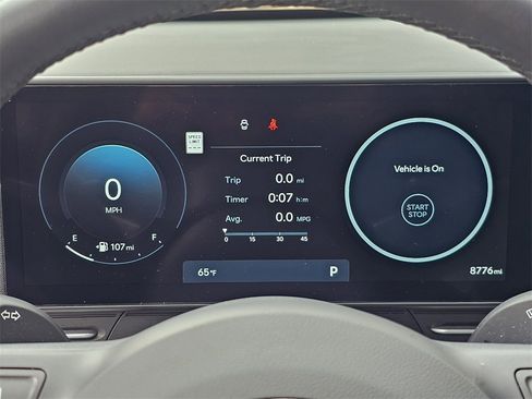 Certified 2025 Hyundai Kona Limited image 11