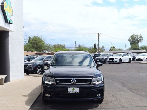 Used 2021 Volkswagen Tiguan SE R-Line image 15