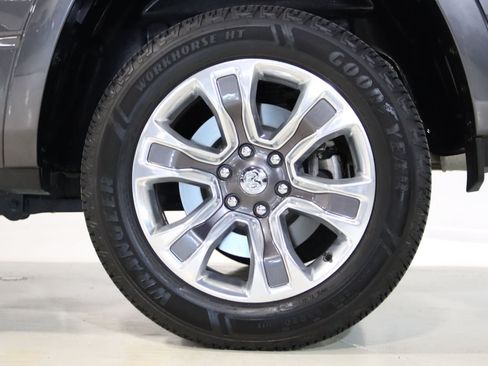 Used 2024 RAM 1500 Limited w/ Body Color Bumper Group AWD/4WD image 81