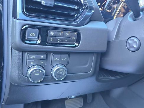 New 2026 GMC Yukon AT4 w/ AT4 Premium Package image 10