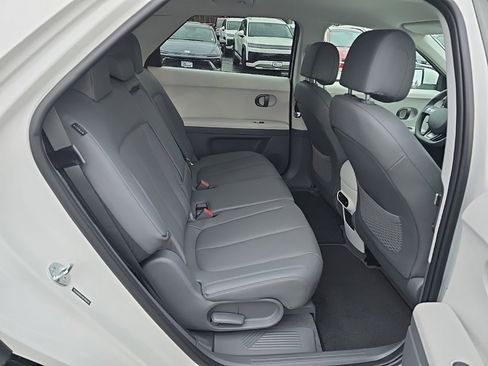 Certified 2025 Hyundai Ioniq 5 SEL image 28