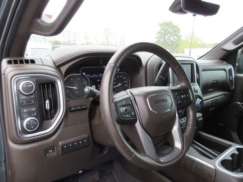 Certified 2020 GMC Sierra 2500 Denali w/ Denali Ultimate Package AWD/4WD image 14