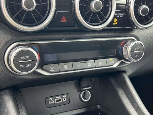 Certified 2023 Nissan Sentra SR w/ Trunk Package image 36