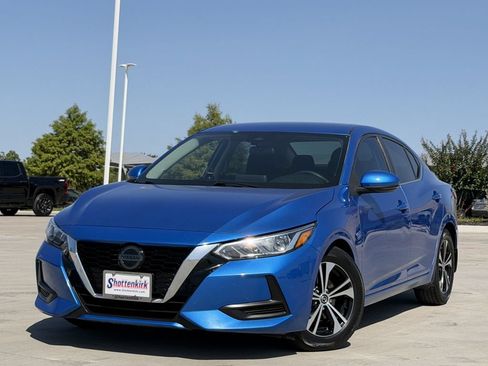 Used 2020 Nissan Sentra SV FWD image 2