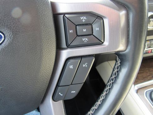 Used 2020 Ford Expedition Platinum image 23