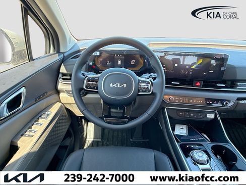 New 2026 Kia Carnival EX image 17
