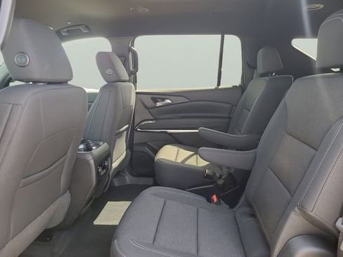 New 2026 Chevrolet Traverse LT FWD image 8