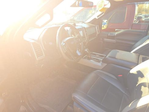 Used 2017 Ford F150 Raptor w/ Equipment Group 802A Luxury image 9