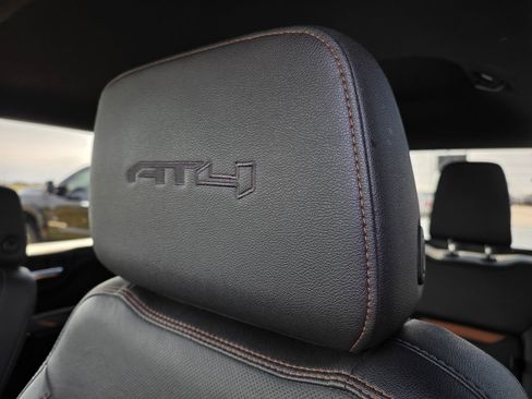 Used 2021 GMC Sierra 1500 AT4 image 21