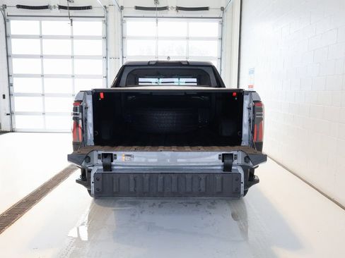 Certified 2024 GMC Sierra EV Denali image 34