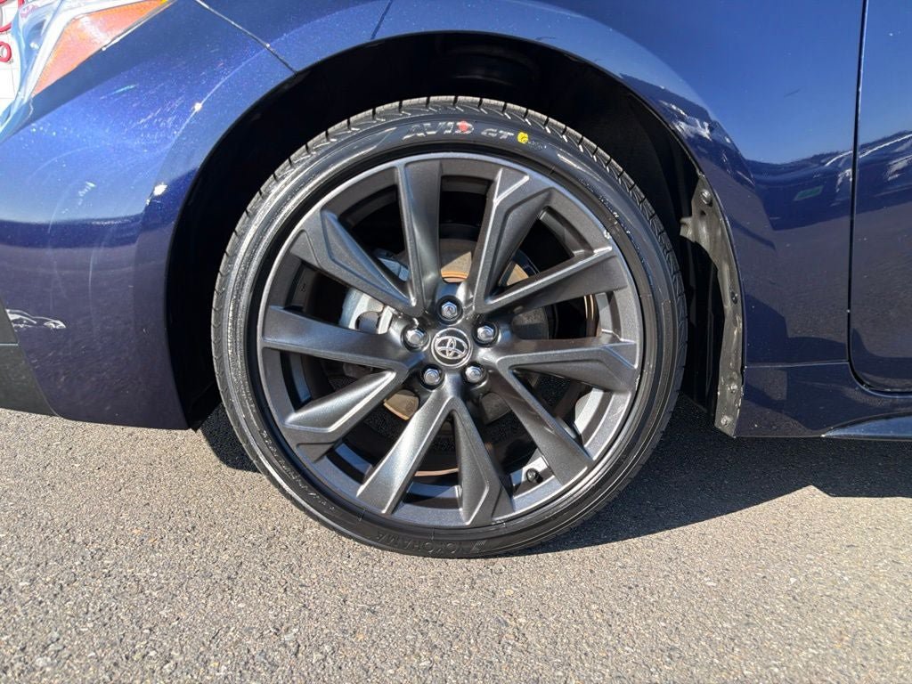 Used 2024 Toyota Corolla SE w/ SE Package FWD image 11