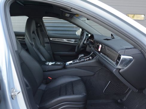 Certified 2023 Porsche Panamera Platinum Edition RWD image 26