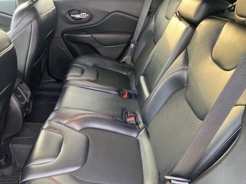 Certified 2021 Jeep Cherokee Trailhawk w/ Trailer Tow Group image 22