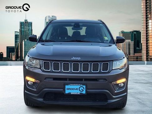 Used 2018 Jeep Compass Latitude w/ Safe & Security Group image 9