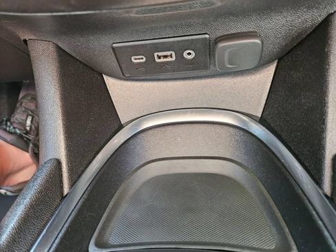 Used 2024 Chevrolet Malibu LT FWD image 31